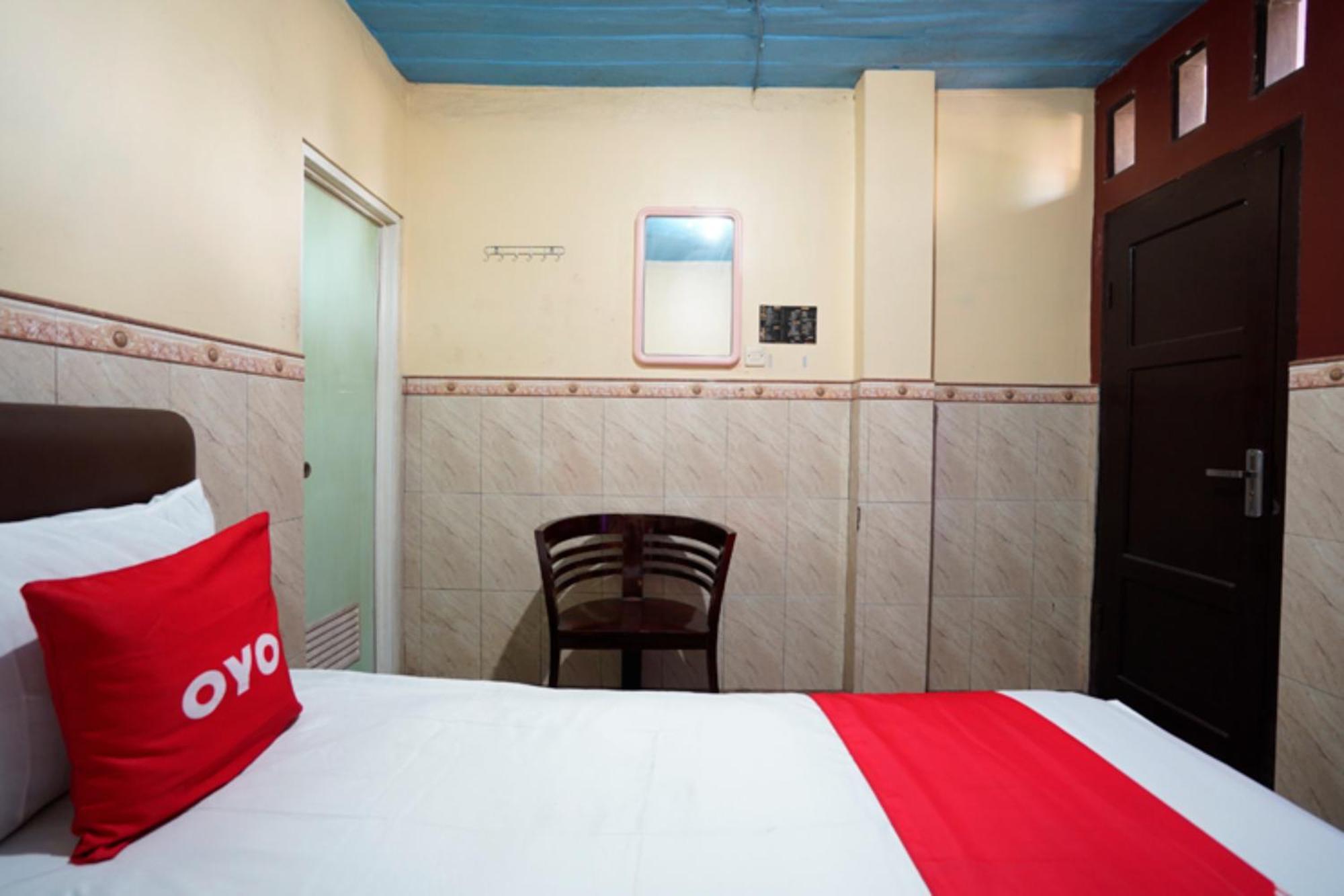Oyo 927 Carina Hotel Claket Eksteriør bilde